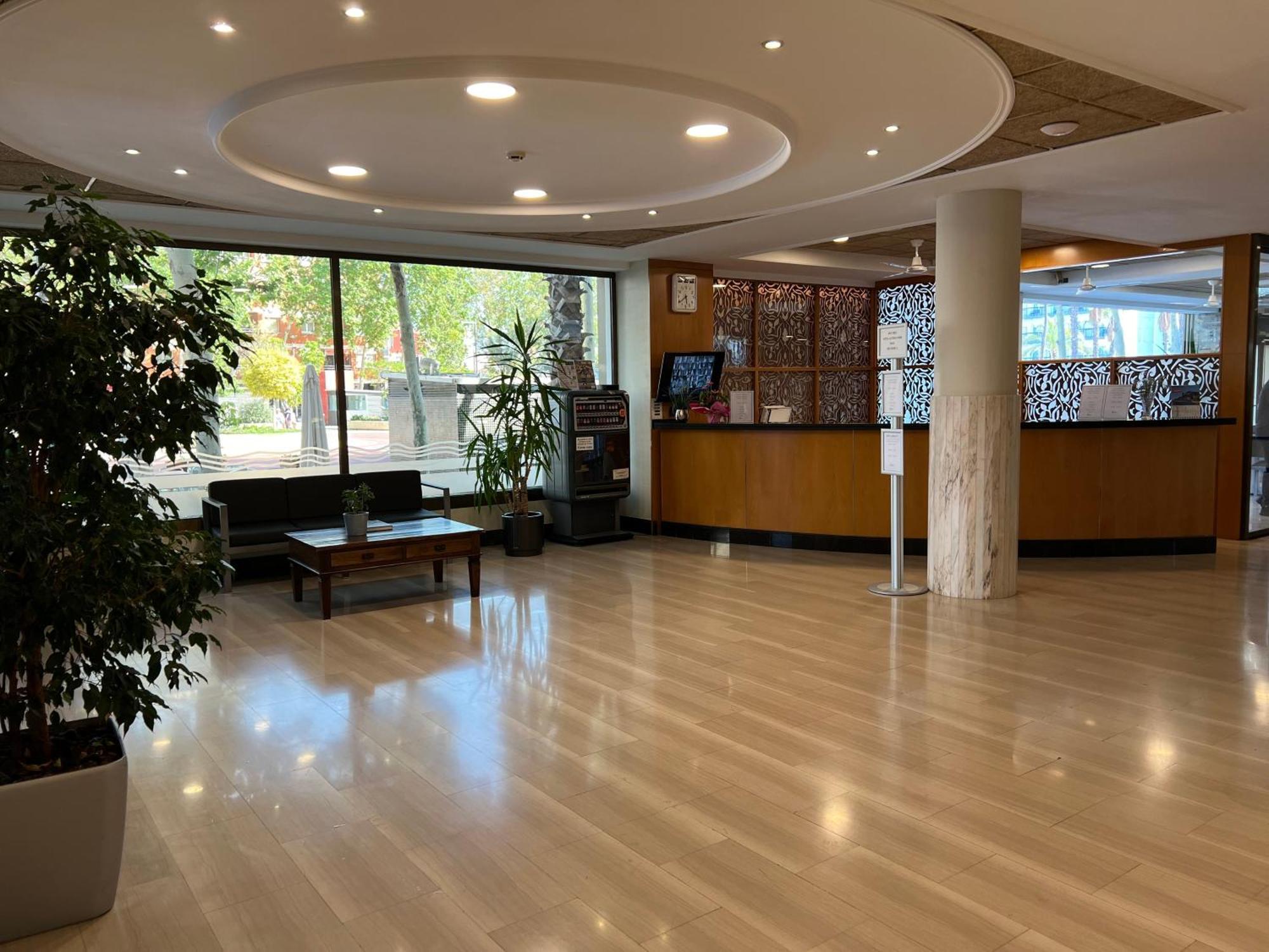 Hotel Astoria Park โยเรตเดมาร์ ภายนอก รูปภาพ