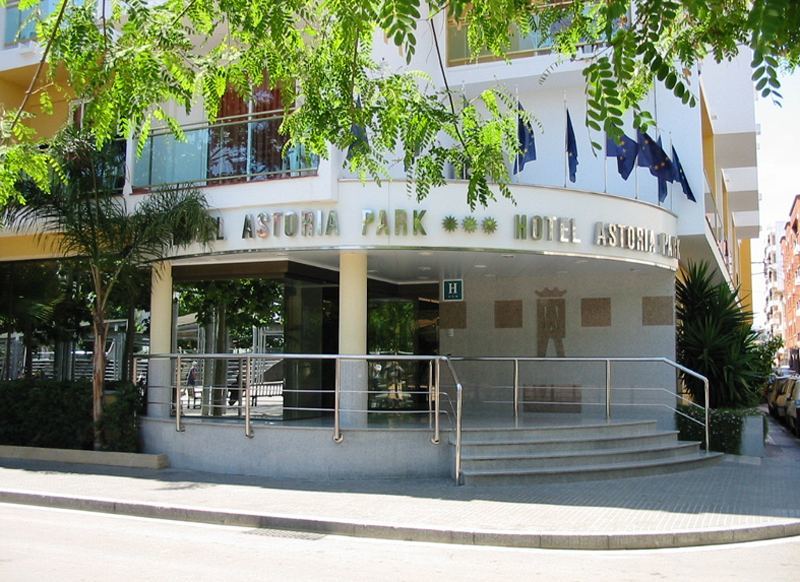 Hotel Astoria Park โยเรตเดมาร์ ภายนอก รูปภาพ